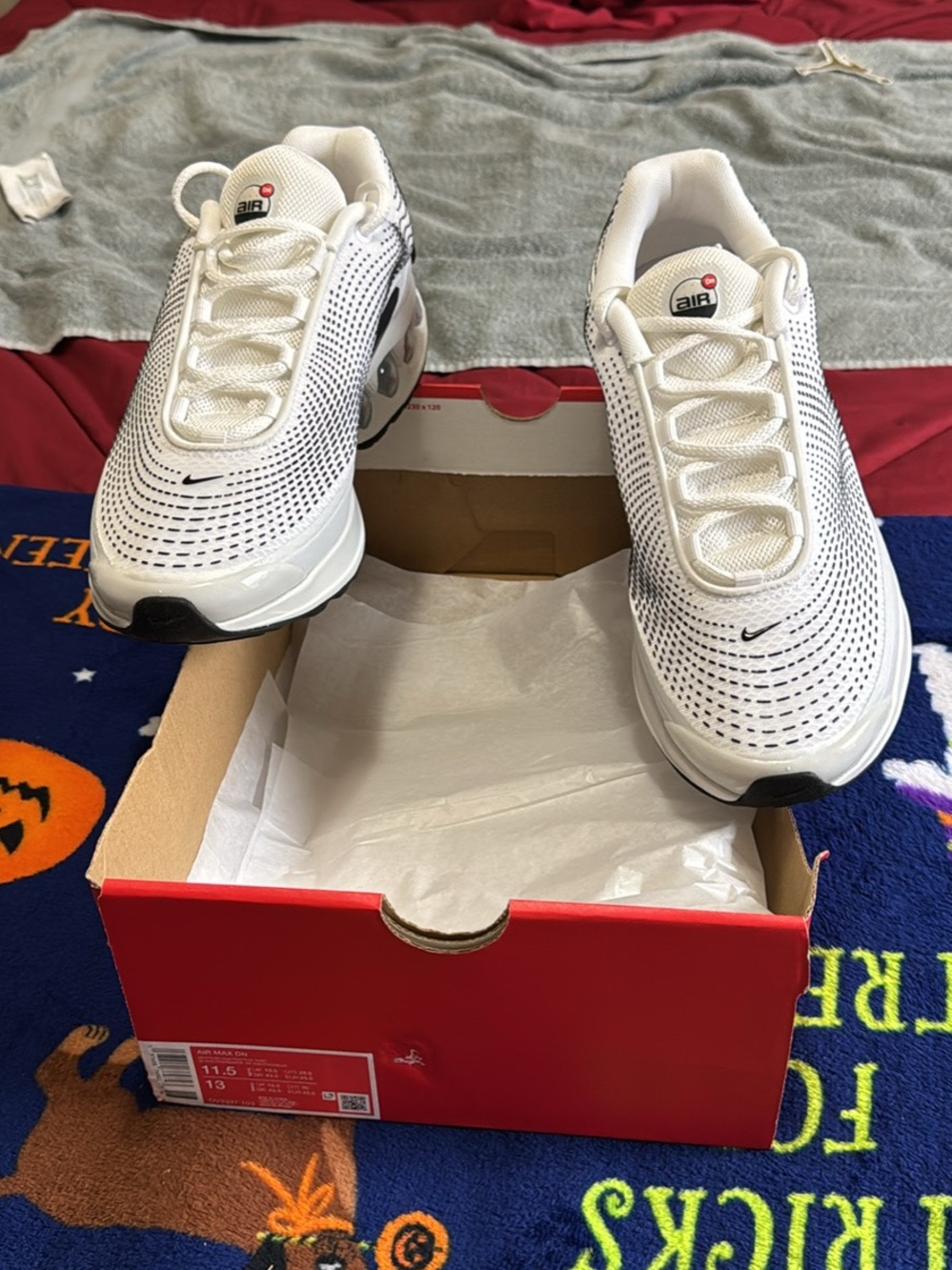 Nike White and Black Men's Air Max Dn Style Athletic Sneakers